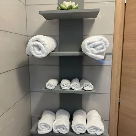 Apartment Coresi Mall Luxury