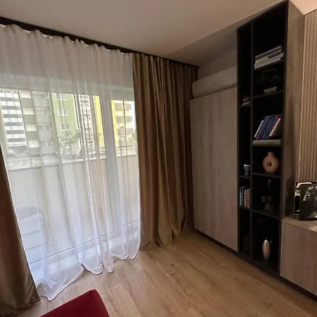 Coresi Mall Luxury Apartment Brasov